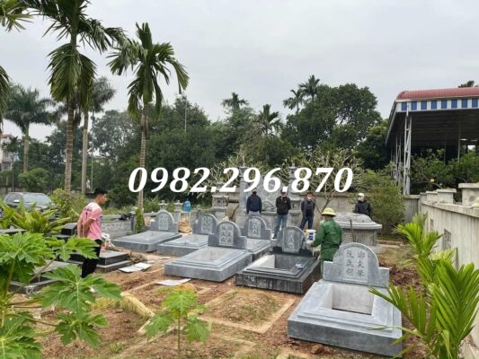 Khung lăng mộ dòng họ