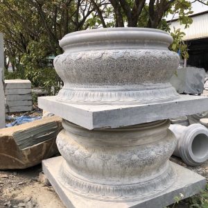Chân tảng đá